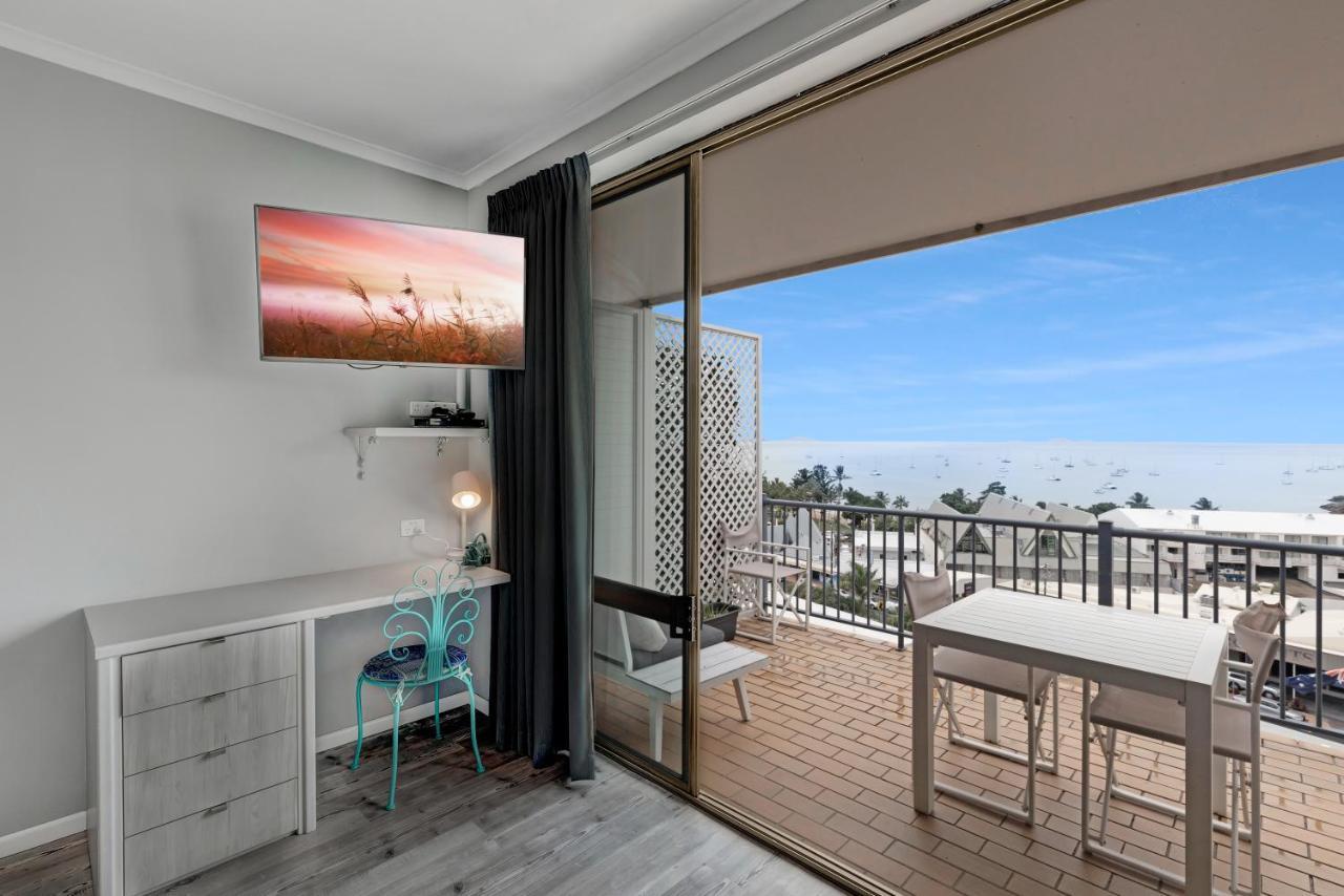 Ocean View 16A Studio Pool & Spa Wi-Fi 에일리비치 외부 사진